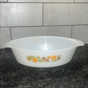 Vintage Fire King 1 1/2 wt Gingham Flowers White Casserole Dish